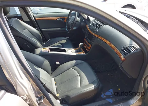 2006 Mercedes-Benz E 350 z USA, uszkodzony, nr VIN WDBUF56J66A818671